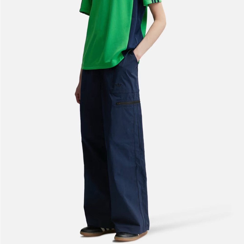 Brand new Wales Bonner x Adidas Navy Cargo pants. Size XS men, fits S of M women